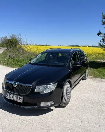 kraków Skoda Superb cena 41900 przebieg: 230000, rok produkcji 2012 z Kraków